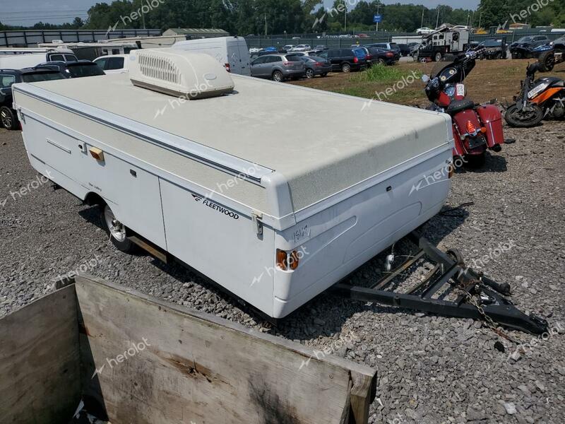 FLEE CAMPER 2007 white   4CE691G1577296813 photo #1