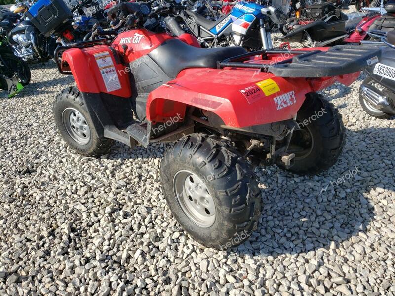 ARCTIC CAT ARTIC CAT 2013 red   4UF13ATV2DT808064 photo #4