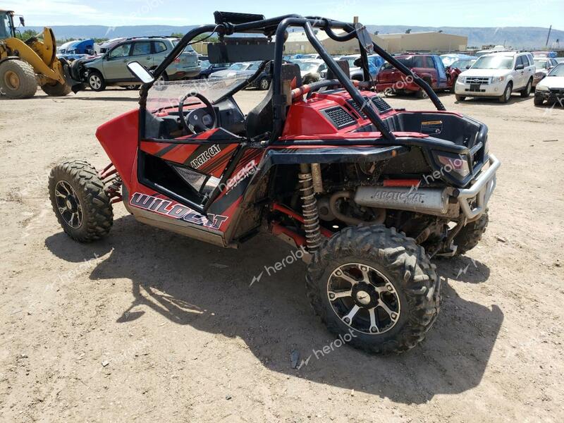 ARCTIC CAT WILDCAT 2013 red   4UF13MPV6DT302216 photo #4