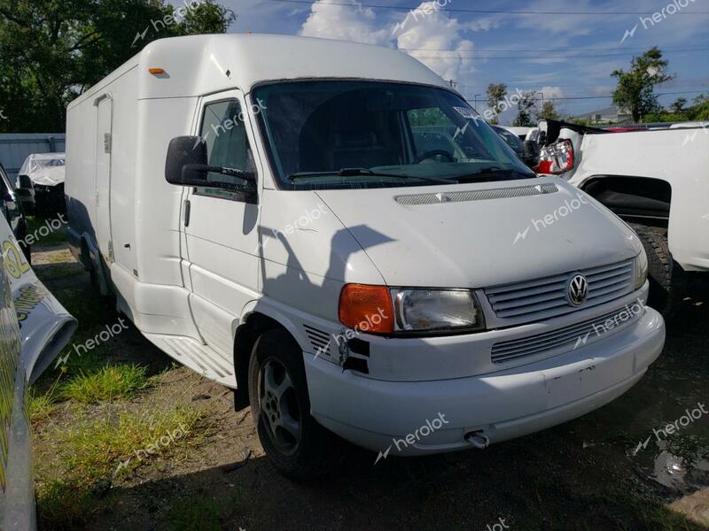 VOLKSWAGEN EUROVAN 2003 white  gas WV3AB47053H001966 photo #1