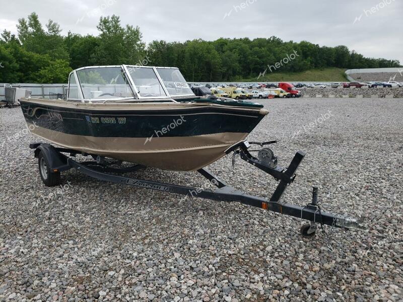 LUND BOAT W/TRL 2000 green   LUNBR066H900 photo #1