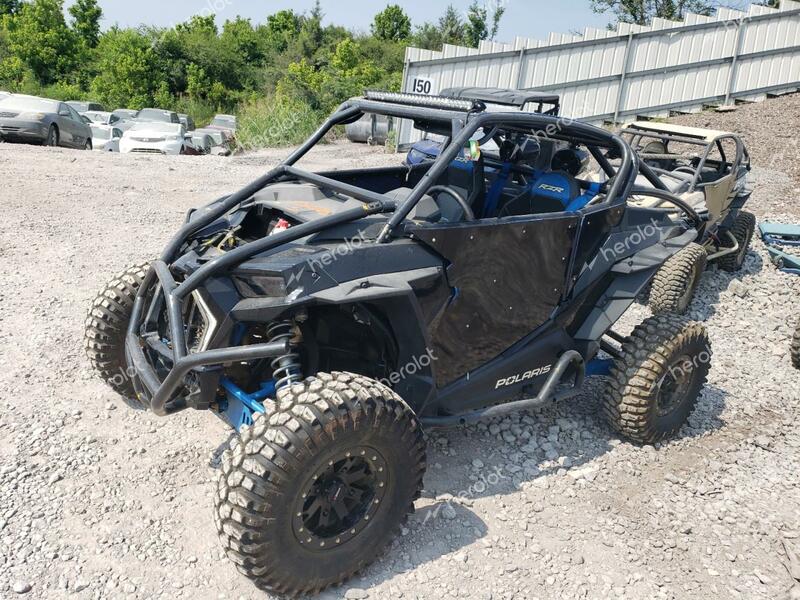 POLA RZR 2022 black   3NSNAU994NF351955 photo #3