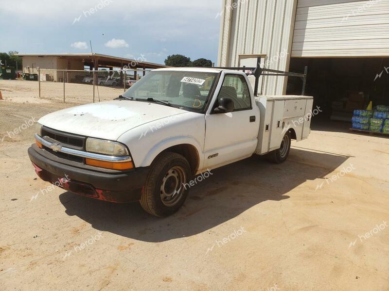 CHEVROLET S TRUCK S1 1998 white  gas 1GCCS14X5W8135327 photo #3