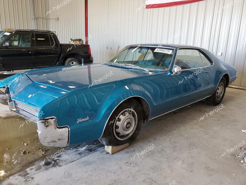 OLDSMOBILE TORONADO 1967 turquoise   394877M605361 photo #1