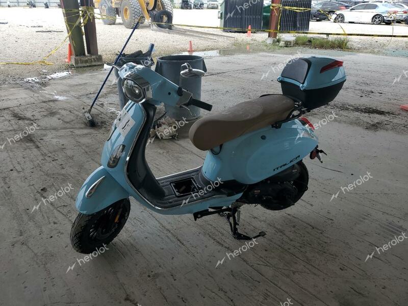 YNGF SCOOTER 2022 blue   LL0TCAP58NG000814 photo #3