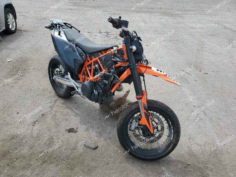 KTM 690 SMC R 2022 two tone  gas VBKLSV405NM725204 photo #1