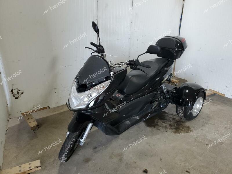 DAIX SCOOTER 2021 black   L37LMGFV7MZ050111 photo #3