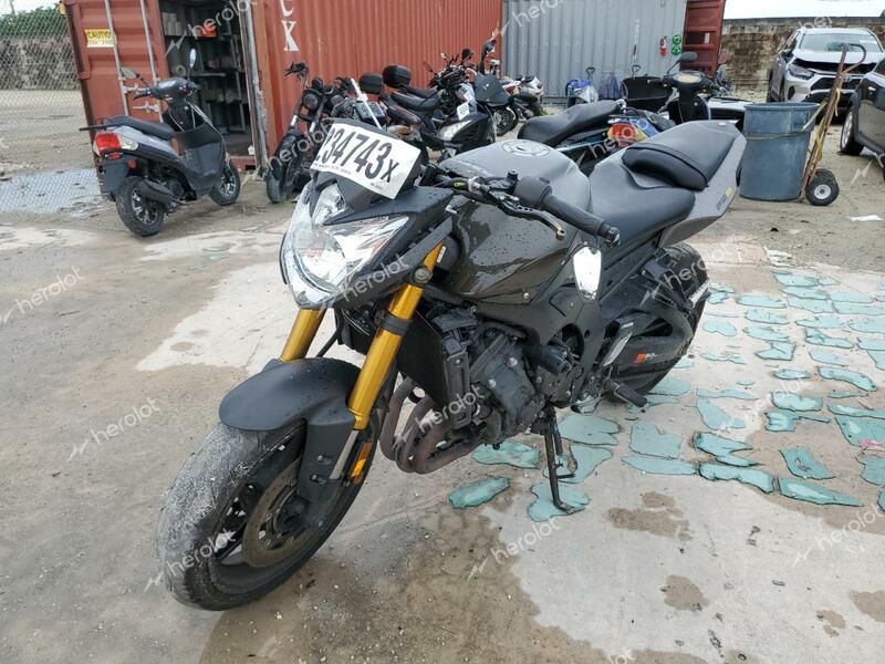 YAMAHA FZ8 N 2012 black  gas JYARN27E4CA002978 photo #3