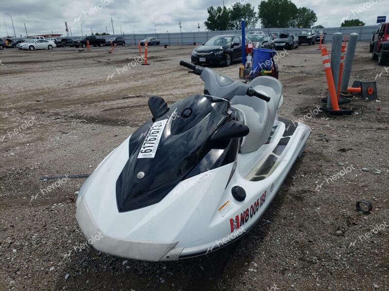 YAMAHA VX CRUISER 2010 white   YAMA3115C010 photo #3