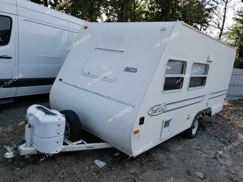 RVIS TRAIL-LITE 2000 white   4WY200H2XY1012781 photo #3