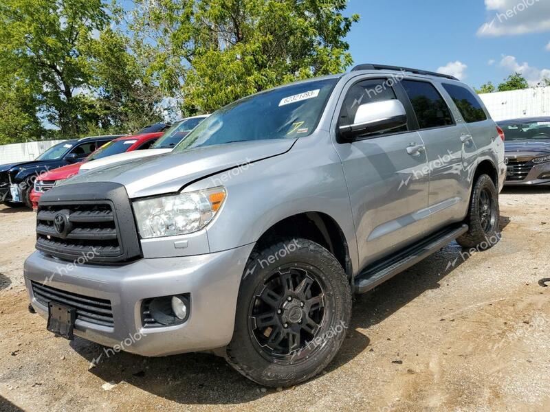 Toyota Sequoia 2016 черный