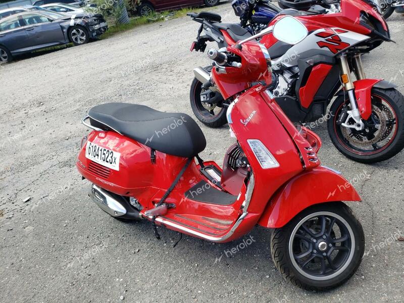 VESPA GTS/SEI GI 2023 red  gas ZAPMD39M9P5100333 photo #1