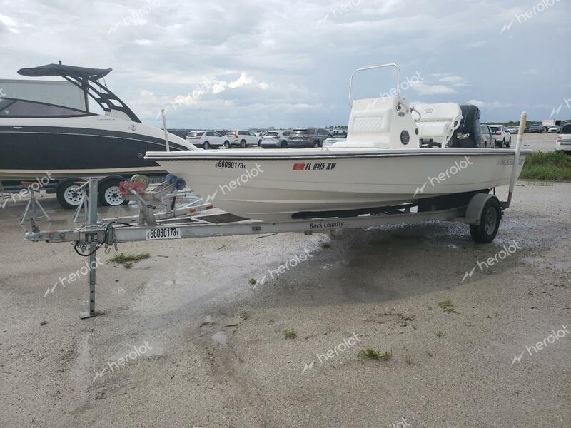 BLAZ BOAT W/TRL 2008 white   PNS201981708 photo #3