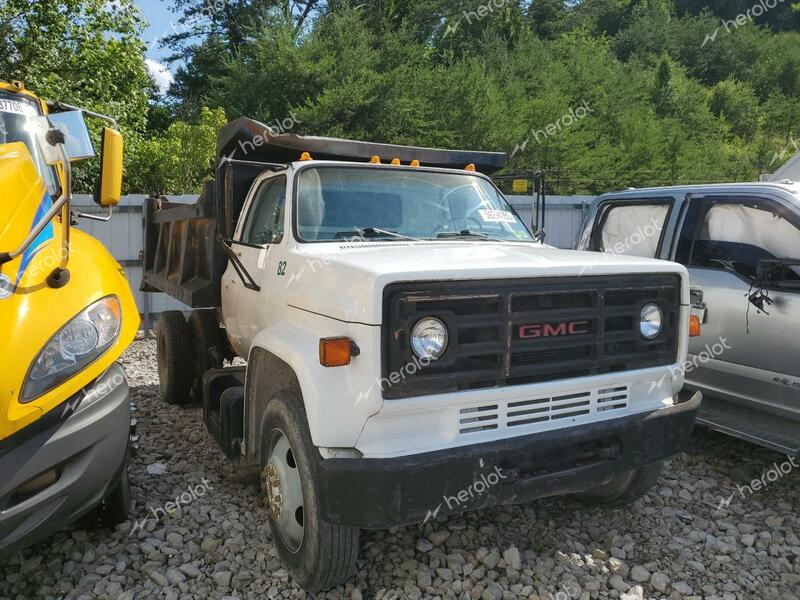 GMC C6000 C6D0 1987 white chassis gas 1GDG6D1AXHV502276 photo #1