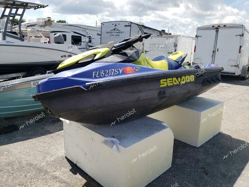 BOMBARDIER SEADOO 2021 two tone   YDV71459D121 photo #3