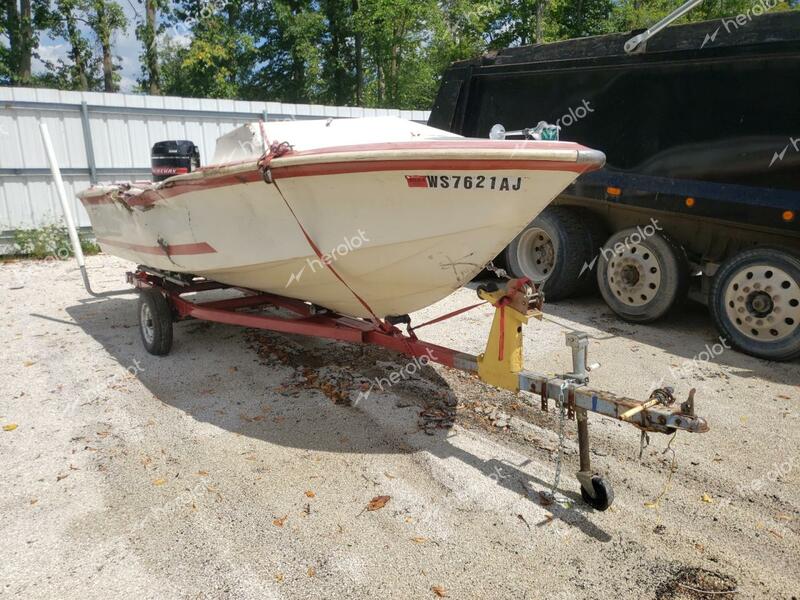 LARS BOAT W/TRL 1969 two tone   WSZ140070589 photo #1