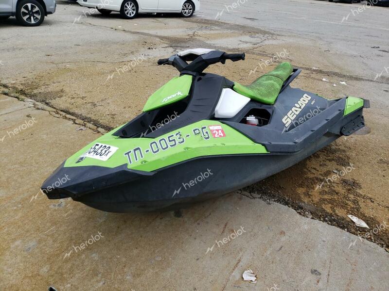 BOMBARDIER JETSKI 2017 two tone   YDV79037D717 photo #3