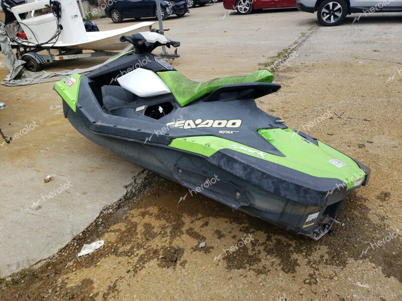 BOMBARDIER JETSKI 2017 two tone   YDV79037D717 photo #4