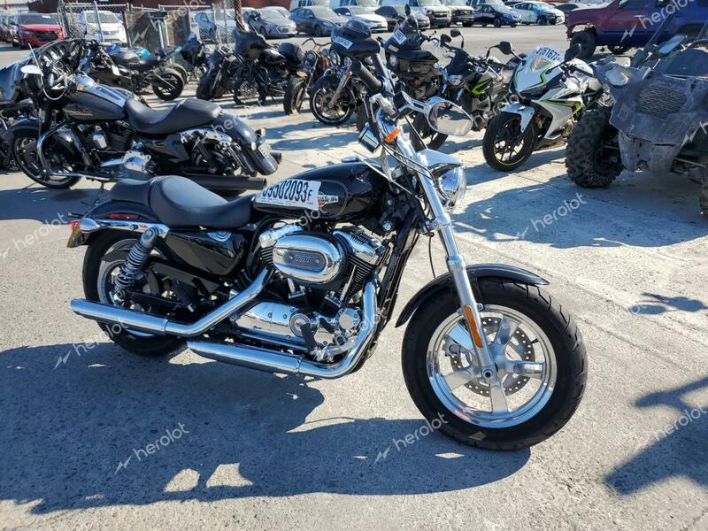 HARLEY-DAVIDSON XL1200 C 2016 black  gas 1HD1CT33XGC443850 photo #1