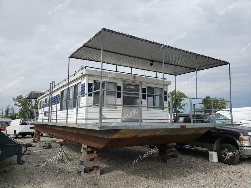 BOAT HOUSE BOAT 1985 white   KYZ06562F818 photo #3