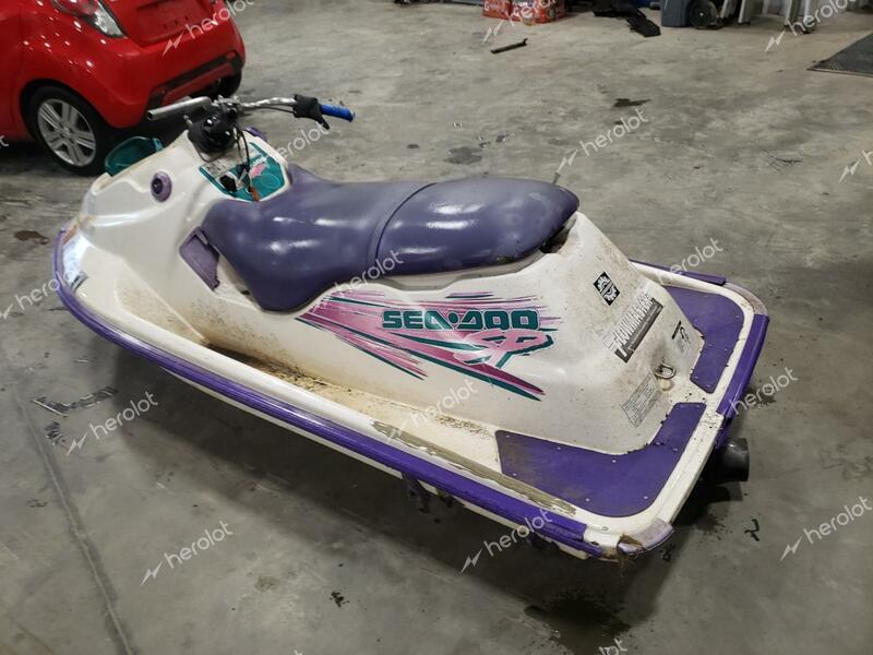 BOMBARDIER JETSKI 1996 white   ZZN007811596 photo #4