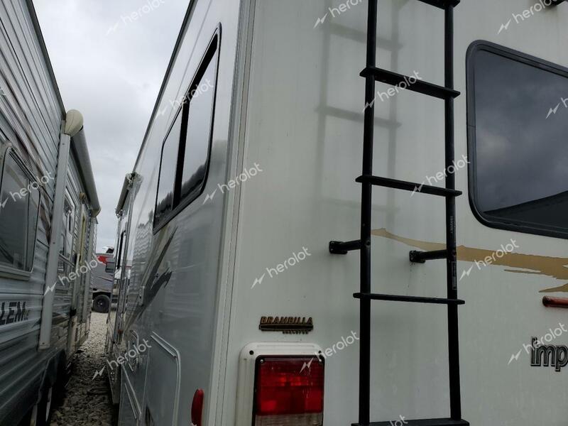 FORD E450 RV 2011 white  gas 1FDXE4FS4BDB28250 photo #4