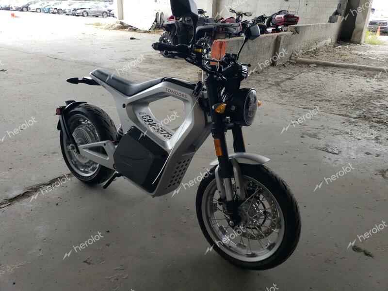 ZHEJ SCOOTER 2021 silver   LB2S1MEF7MX000496 photo #1