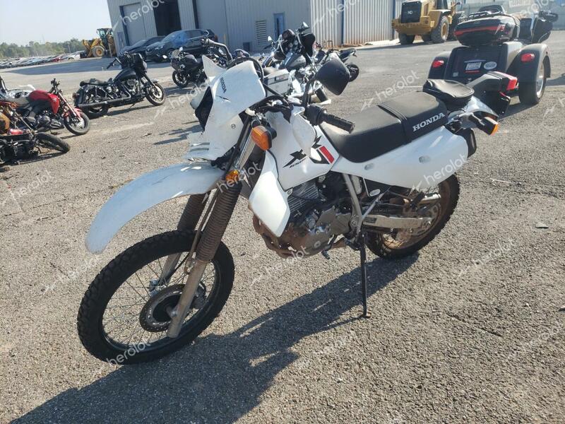 HONDA XR650 L 2023 white  gas JH2RD0600PK200482 photo #3