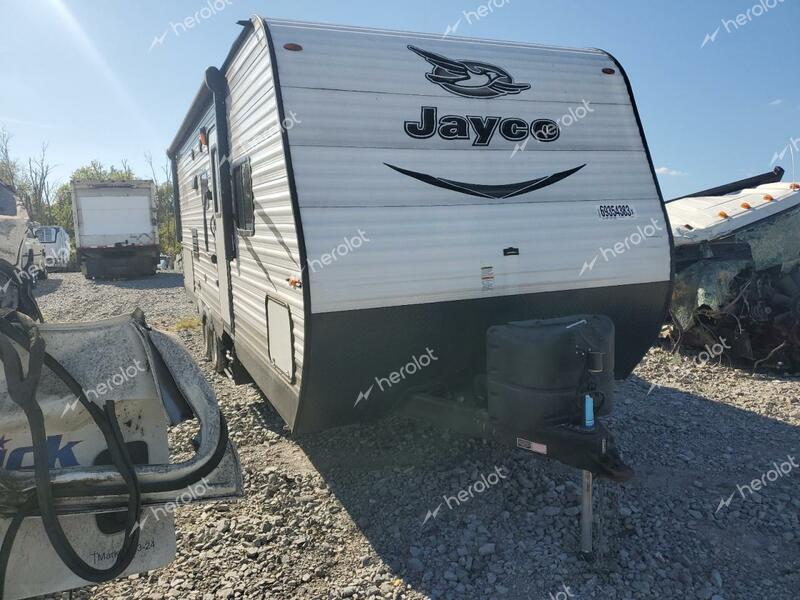 JAYC CAMPER 2017 white   1UJBJ0BN0H17R0212 photo #1