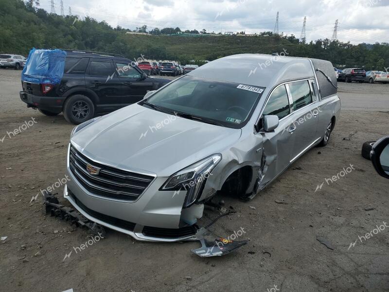 CADILLAC XTS FUNERA 2018 silver  gas 2GEXG7U38J9500042 photo #1