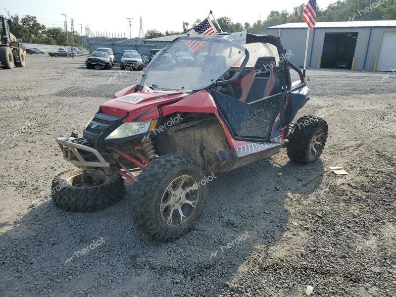 ARCTIC CAT WILDCAT XX 2013 red   4UF13MPV8DT302220 photo #3