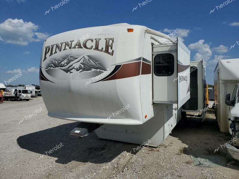 JAYC PINNACLE 2011 white   1UJCJ0BSXB1RF0058 photo #3