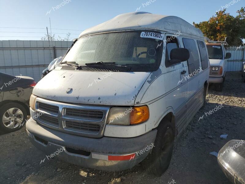 DODGE RAM VAN B1 2000 white  gas 2B6HB11YXYK131555 photo #1