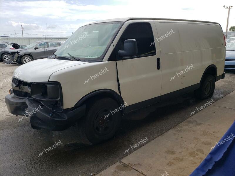 CHEVROLET G2500 EXPR 2013 white  flexible fuel 1GCWGFCA3D1148169 photo #1