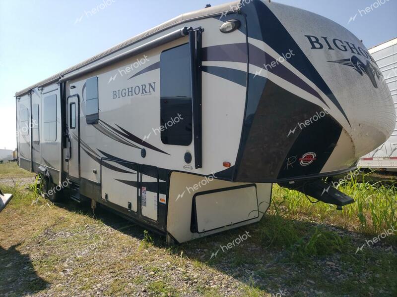 BIGH 5TH WHEEL 2018 tan   5SFBG4326JE355961 photo #3