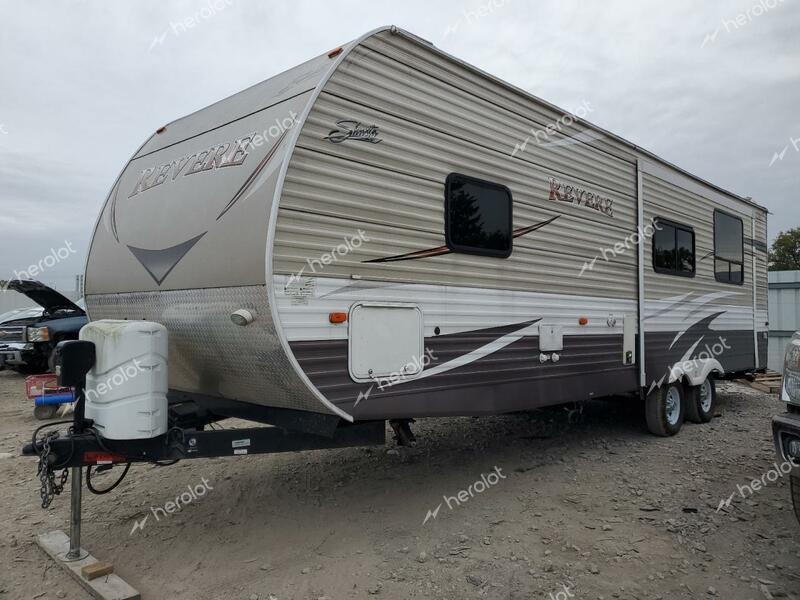 WILDWOOD SHASTA 2018 two tone   5ZT2SHUB8JE010274 photo #4