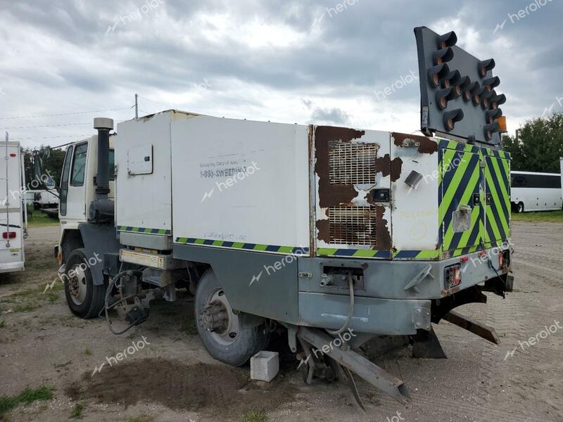 STERLING TRUCK SC 8000 2007 white tilt cab diesel 49HAADBVX7DX61461 photo #4