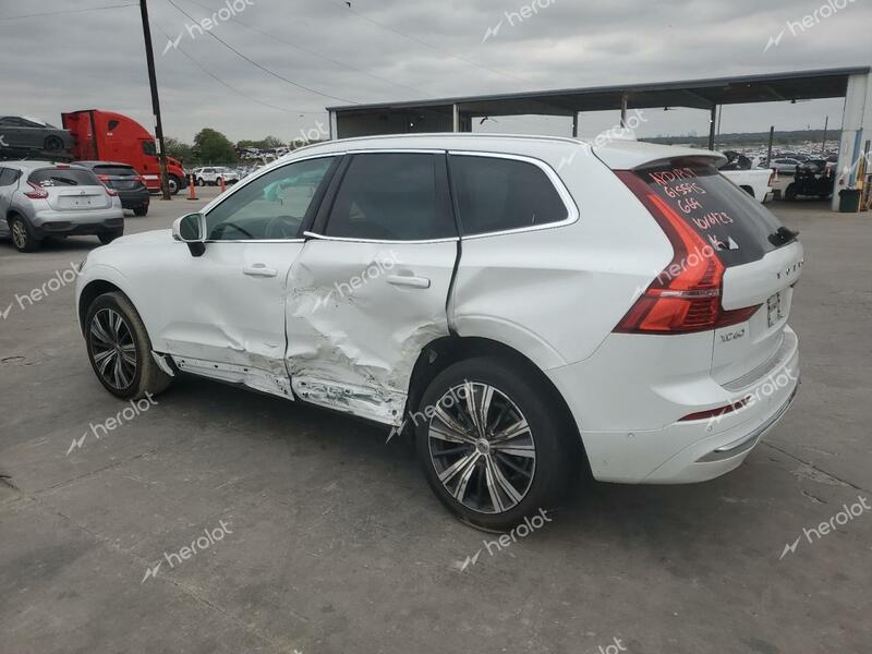 VOLVO XC60 B6 IN 2022 white  gas YV4062RL6N1942236 photo #3