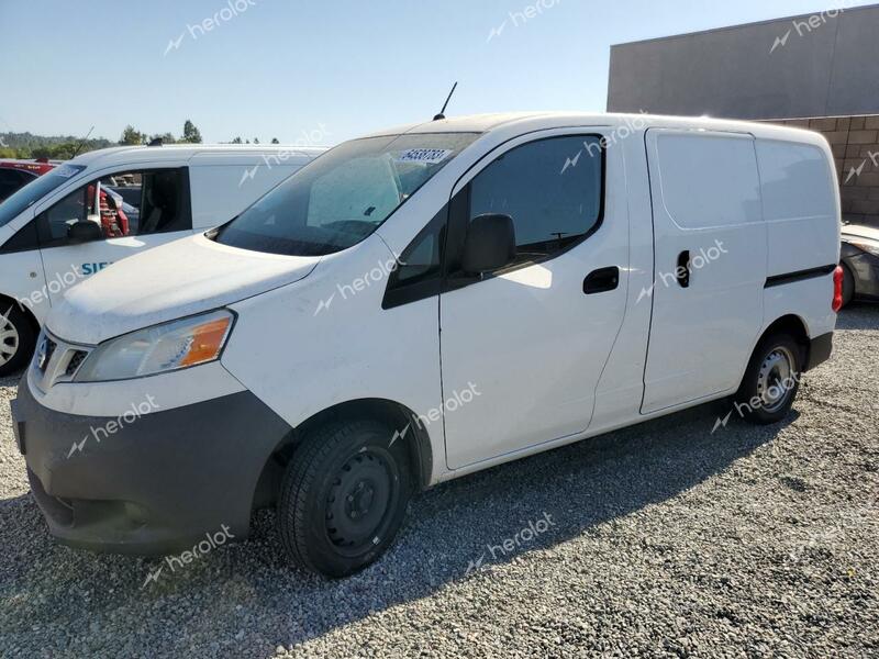 NISSAN NV200 2015 white  gas 3N6CM0KNXFK713626 photo #1