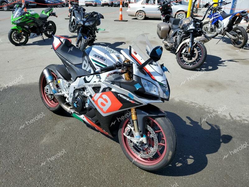 APRILIA RSV4 RF 2016 black racer gas ZD4RKUB09GS000801 photo #1