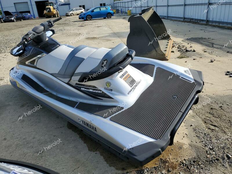 YAMAHA VX CRUISER 2016 silver   YAMA2906C616 photo #3