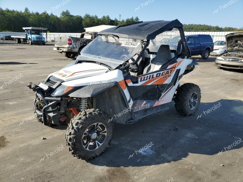 ARCTIC CAT WILDCAT 2015 white   4UF15MPV9FT306550 photo #3