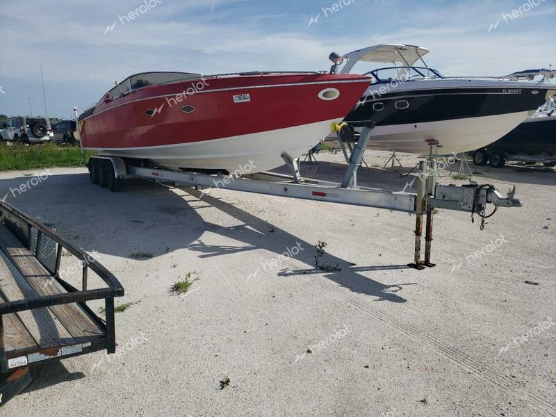 WELLS CARGO BOAT 1988 red   WELP4003J788 photo #1