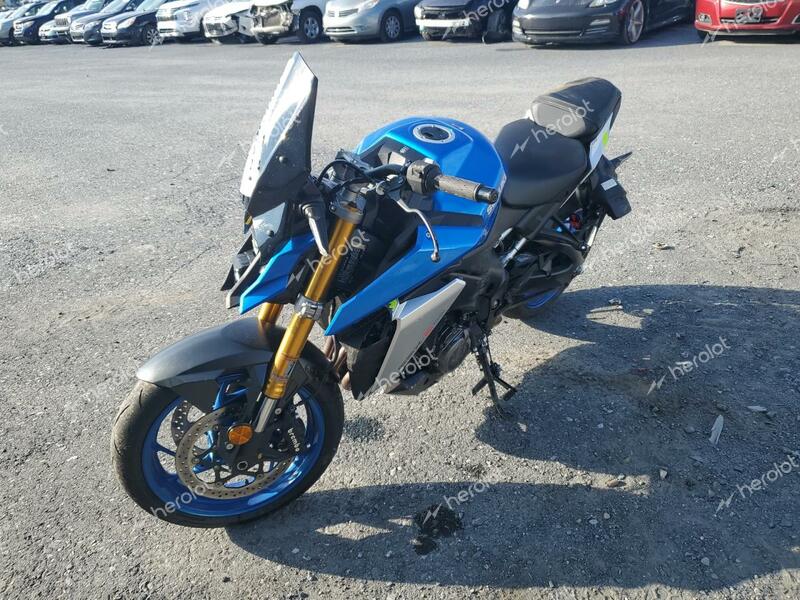 SUZUKI GSX-S1000 2023 blue  gas JS1EK11B2P7100067 photo #3