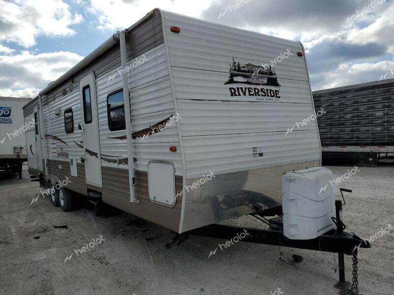 RIVE TRAILER 2011 white   521BT3429BP015297 photo #1