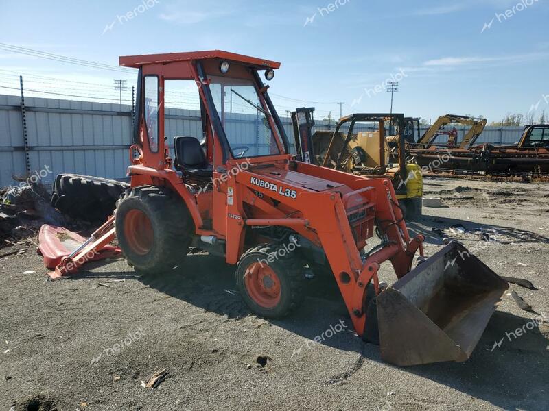 KUTA TRACTOR 1998 orange   13286 photo #1