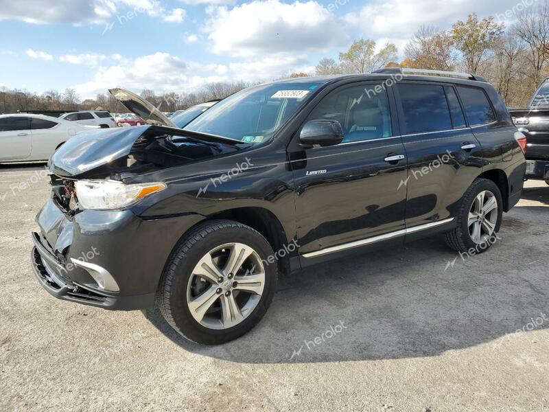 Toyota Highlander 2011 горах