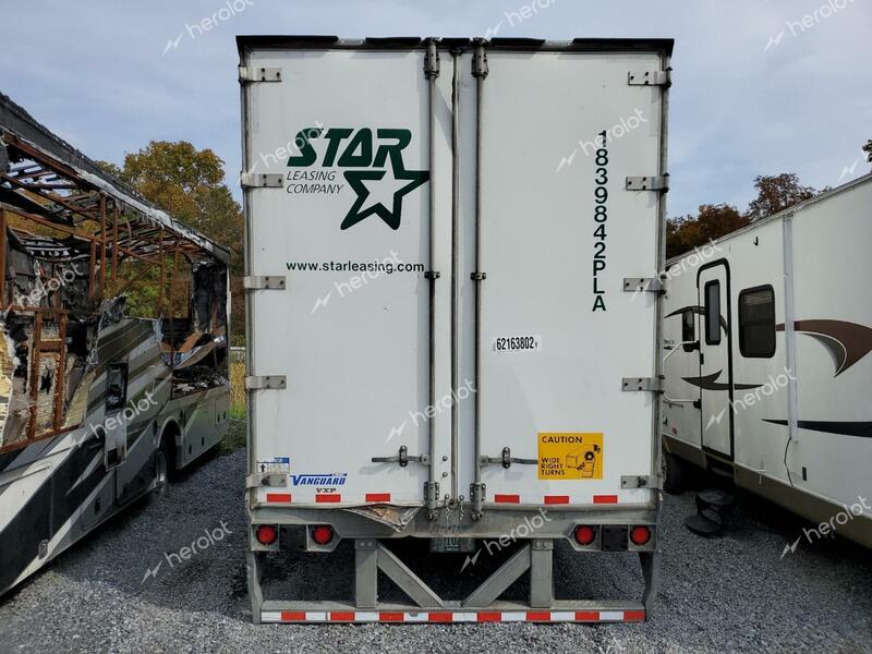 VANR TRAILER 2018 white   5V8VC5329JM802805 photo #3