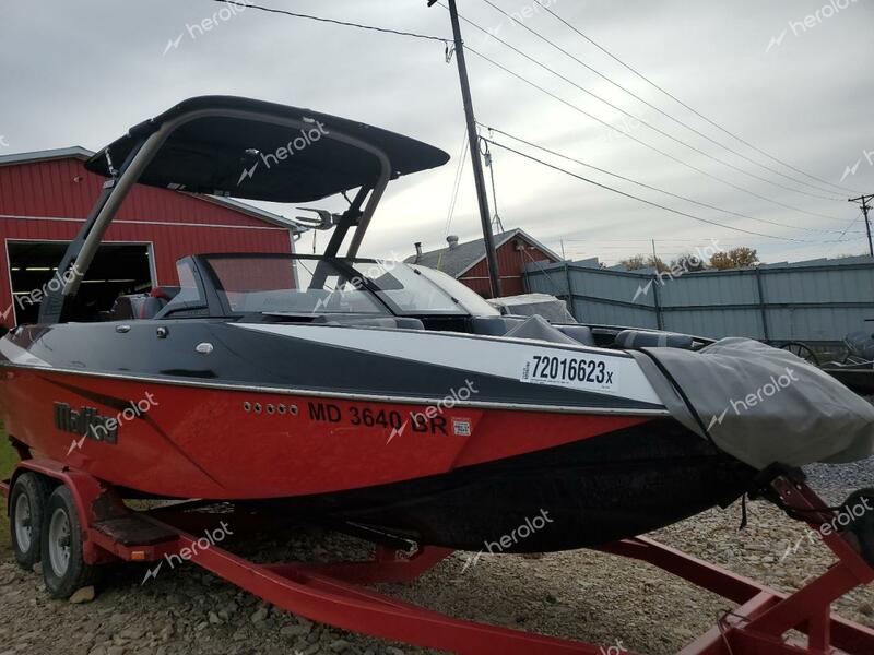 MALI BOAT 2020 black   MB2J6451C020 photo #1