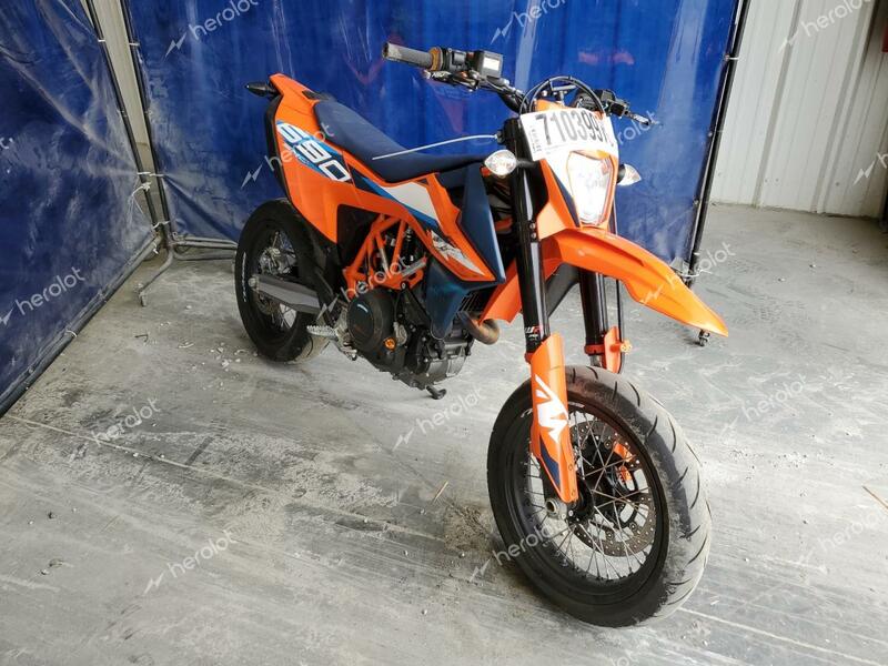 KTM 690 SMC R 2023 orange  gas VBKLSV400PM745007 photo #1